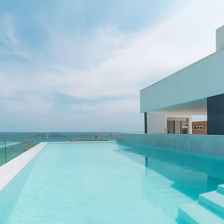 Senator Ξενοδοχείο 4*