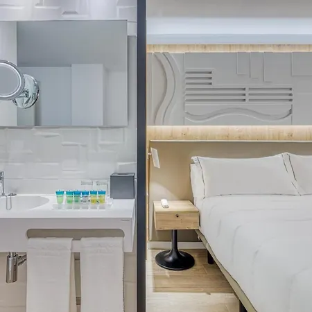 Senator Ξενοδοχείο 4*