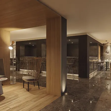 Hotel Senator