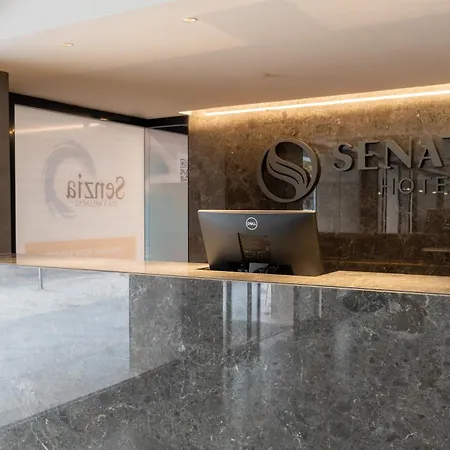 Senator קאלה מילור