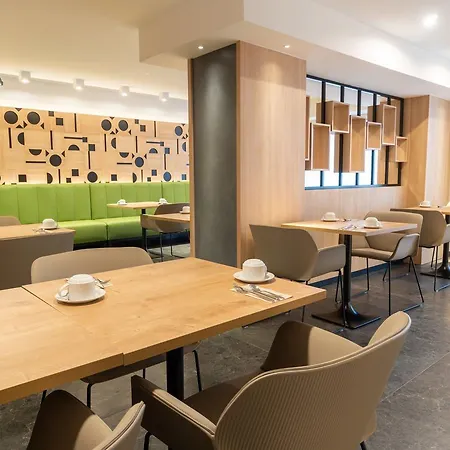 Senator Ξενοδοχείο 4*