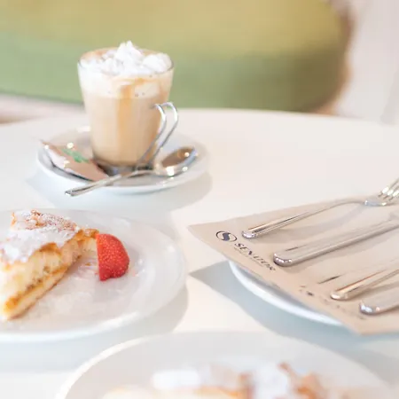 Senator 4* קאלה מילור