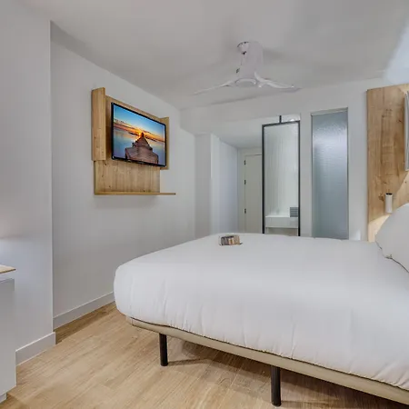 Senator Hotel 4*