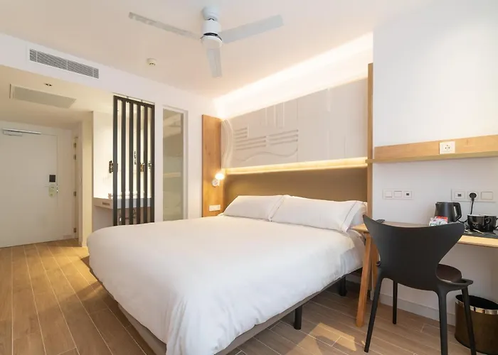 Senator Cala Millor (Mallorca)